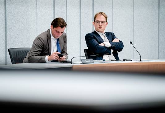 Thierry Baudet (FvD) en Pepijn van Houwelingen (FvD) tijdens een eerder debat in de Tweede Kamer.