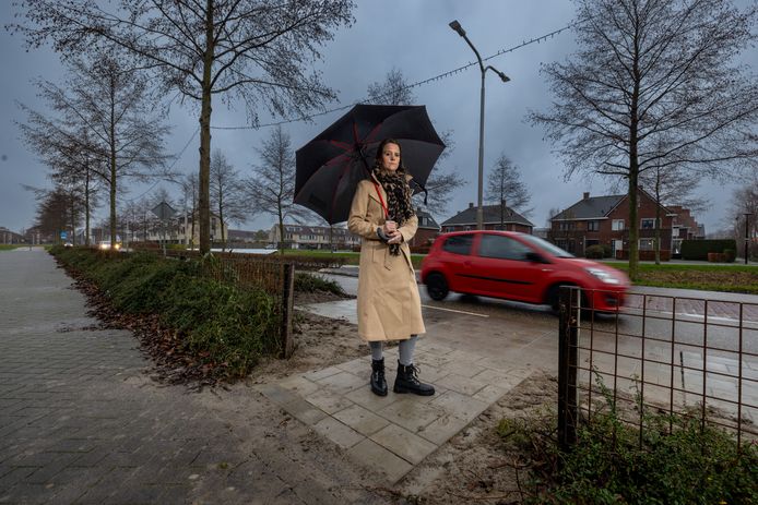 Na vreselijk ongeval en afsluiting gaat omstreden doorsteek in Dronten ...