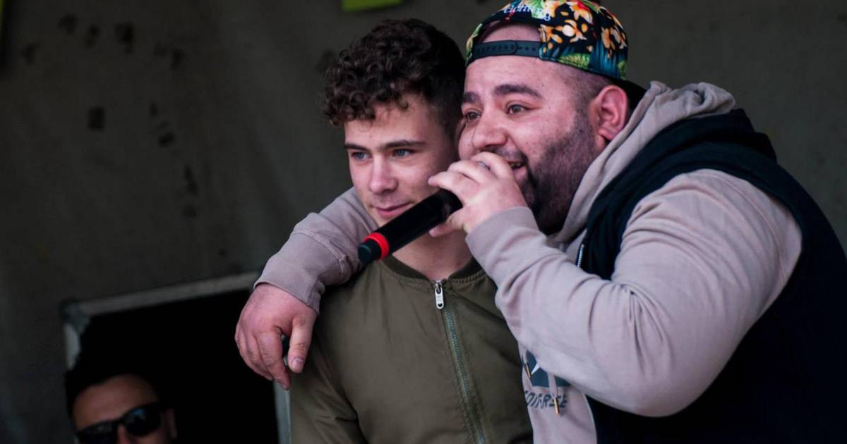 Vrienden herdenken rapper Azo | Maasmechelen | hln.be