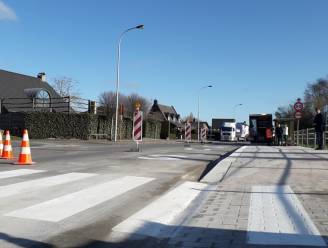 Waanzin tijdens de ochtendspits: zelfstandige rijdt 125 in bebouwde kom