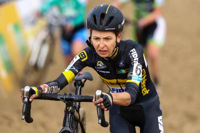 Kwaadaardige tumor veldrijdster Verschueren