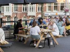 ‘Scherm ouderen en kwetsbaren af, zodat jongeren bewegingsruimte houden’