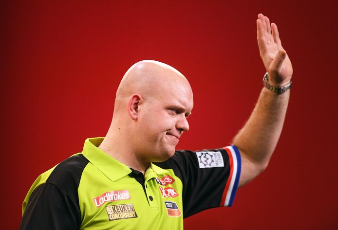 Michael van Gerwen na zijn zege op Mervyn King.