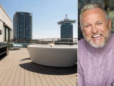Zanger Gordon (54) woont in een luxueus penthouse mét privélift: ‘Uitzicht is fantastisch’