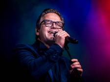 Guus Meeuwis geeft concert in New York