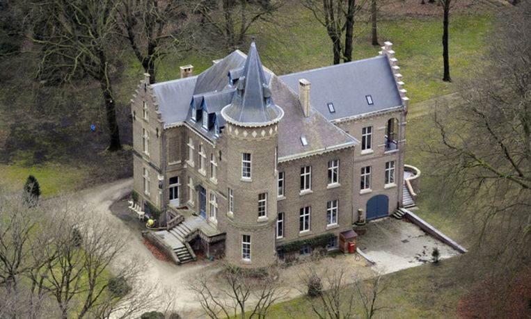 Het kasteel in Wingene waar kasteelheer Stijn Saelens werd beschoten. Beeld Belga