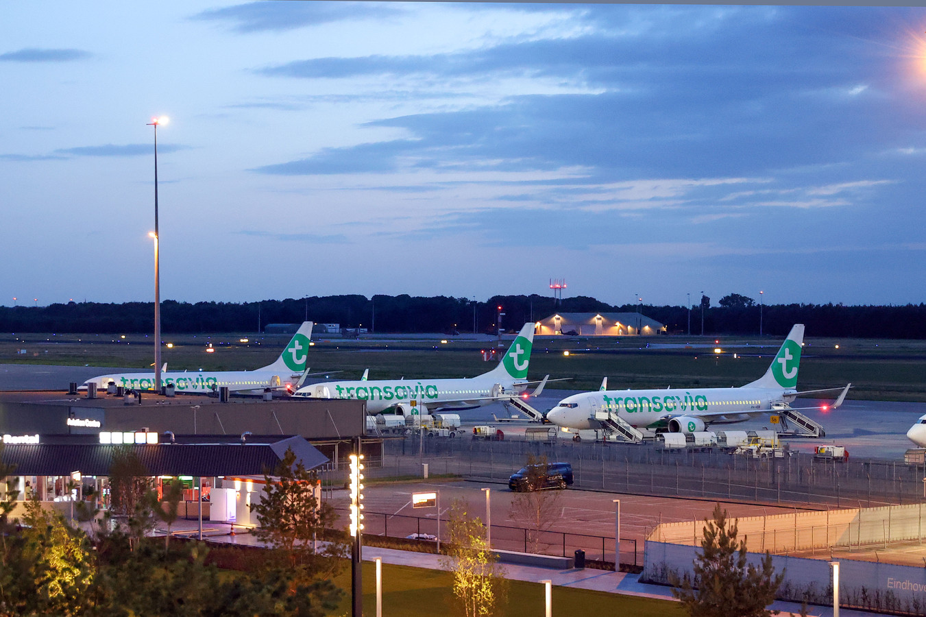 De aanscherping van de openingstijden gaat vooral Transavia aan die op Eindhoven Airport een basis heeft.