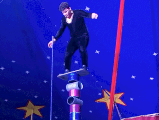 Circusact gaat hilarisch mis, maar niet zoals je denkt