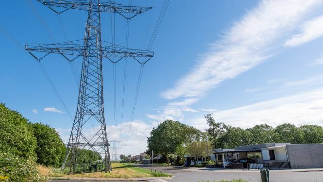 Hoogspanningslijnen gaan nu echt de grond in: ‘Als de kabel er in december ligt, gaat de vlag uit’