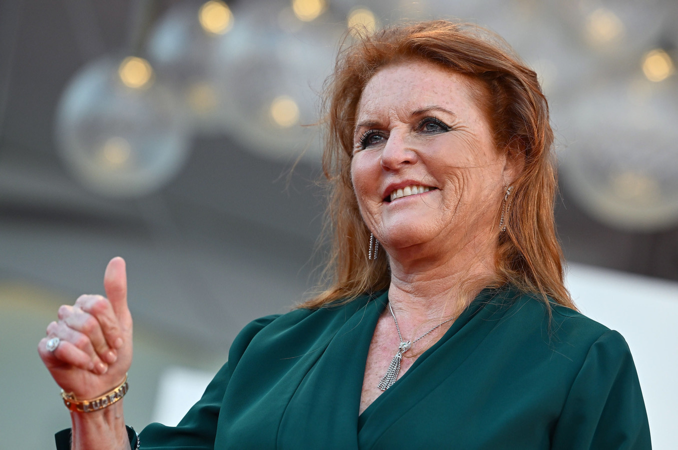 Na turbulent leven eist Sarah Ferguson haar plaats op binnen koninklijke  familie: “De hele wereld vond me dik en truttig” | Foto | hln.be