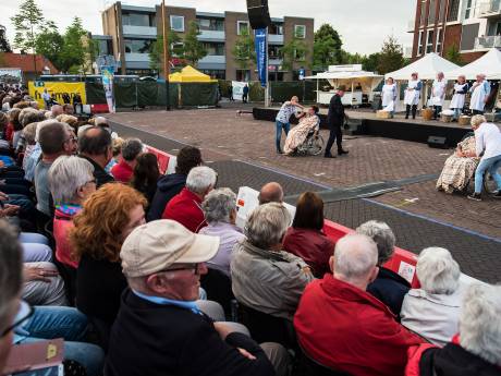 Vlijmens Spektakel van de baan. ,,Ook na 1 juni te weinig tijd om te repeteren”