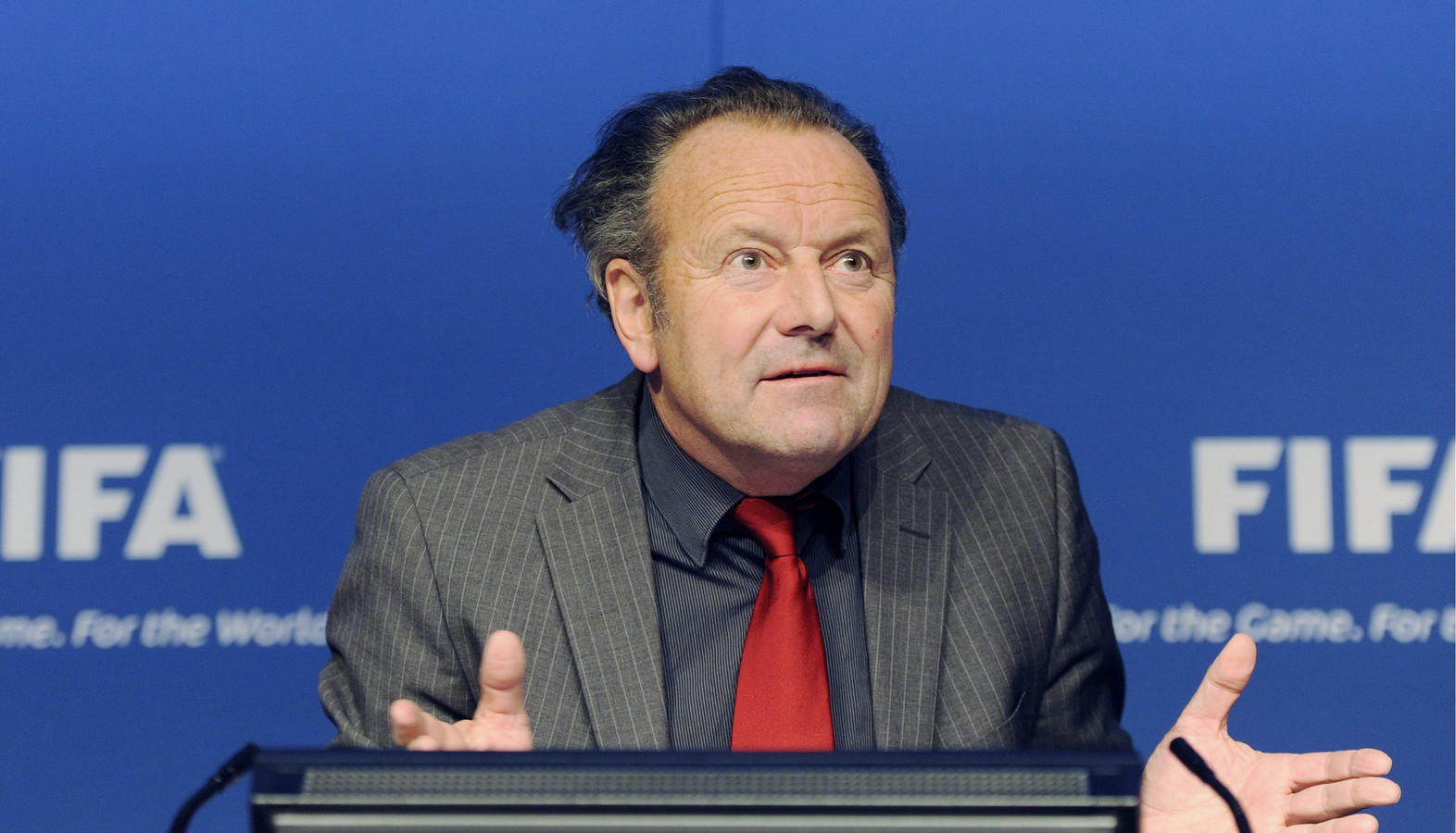 Mark Pieth haalt uit naar ethische commissie FIFA Foto AD.nl