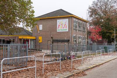 Boosheid over één minuut omrijden door eenrichtingsverkeer bij basisschool: 'Dit raakt veel mensen’