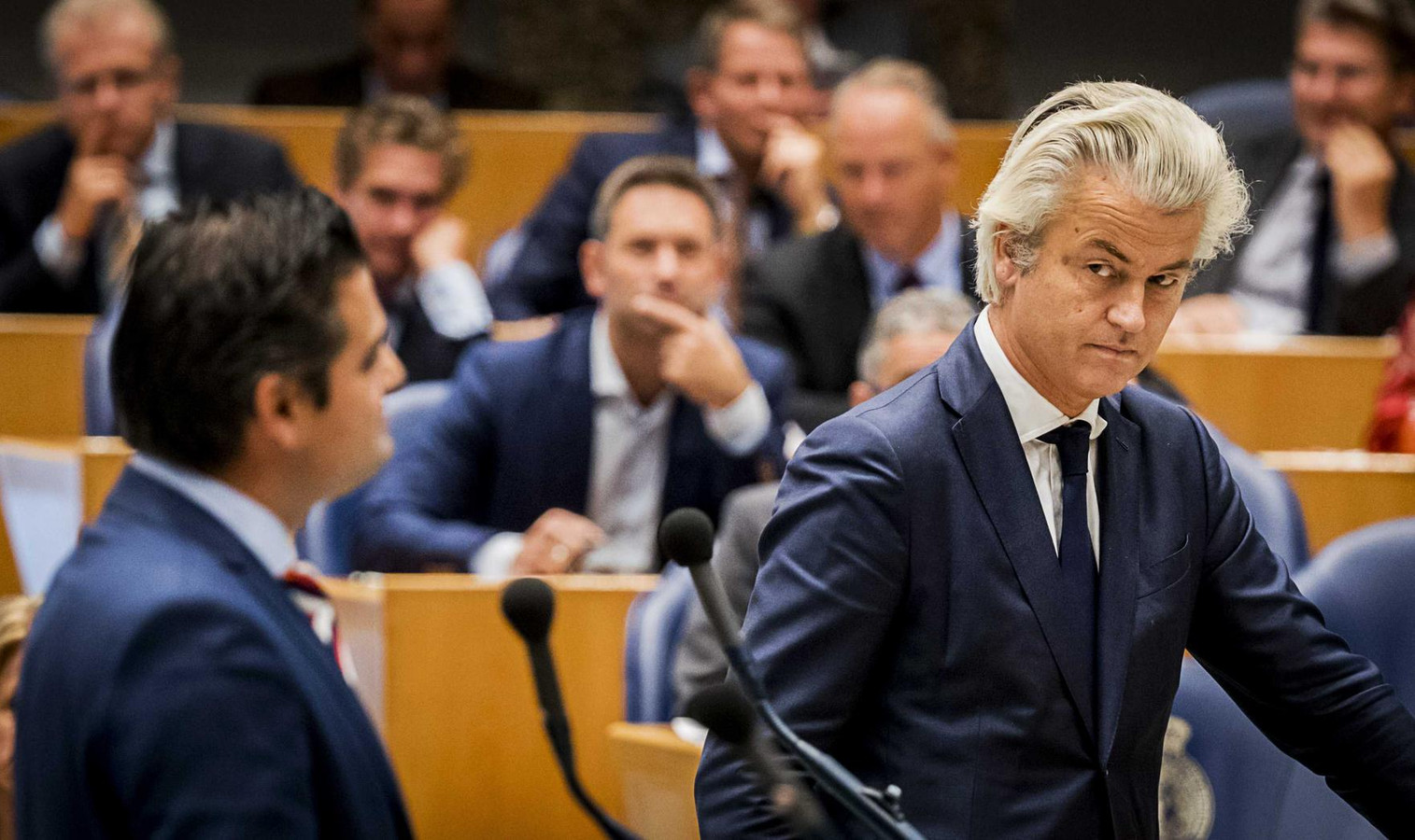 tunahan kuzu geert wilders ile ilgili görsel sonucu