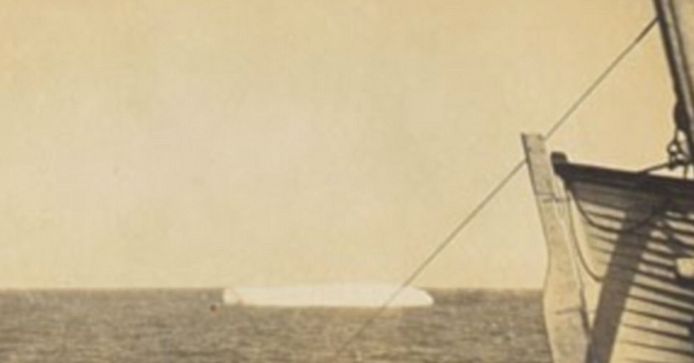 Louis M. Ogden kon ook unieke beelden nemen van een ronddrijvende ijsberg die de Titanic uiteindelijk fataal zou worden.