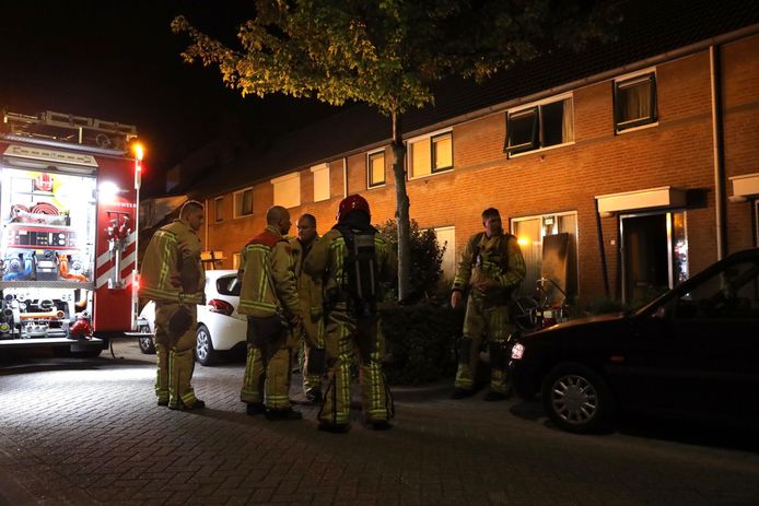 De bewoners van het huis zijn niet gewond geraakt.