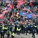 Vijf leden Proud Boys aangeklaagd wegens opruiing bij Capitool-bestorming
