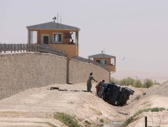 Zeker tiental doden bij talibanaanvallen op Afghaanse legerbasissen