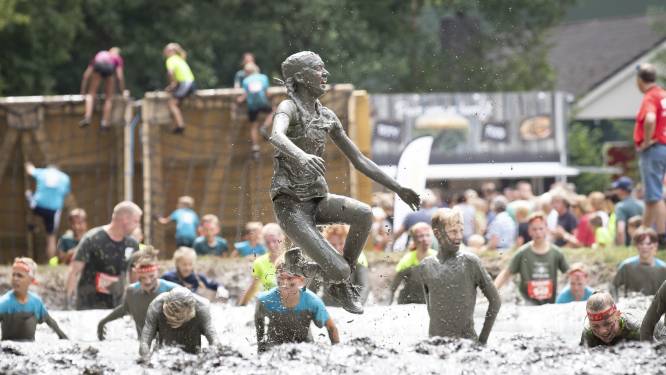 Ik vind sporten zoiets als naar het toilet gaan: beter doe je het alleen en in afzondering 