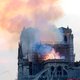 Volkskrant Avond: Grote brand in Notre Dame-kathedraal | Amsterdams VOC-café verandert naam na bedreigingen