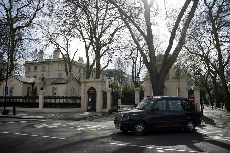 De Russische ambassade in Londen. Beeld AFP