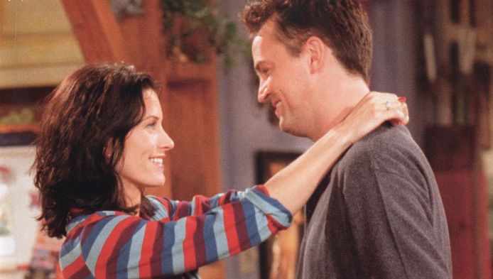 Monica Et Chandler En Couple Dans La Vraie Vie Tele 7sur7 Be Throughout most of the series. monica et chandler en couple dans la