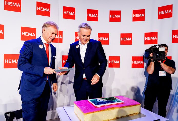 Ondernemer Marcel Boekhoorn (links) en Hema-ceo Tjeerd Jegen in oktober 2018. Boekhoorn kocht Hema toen van Lion Capital en werd als de grote verlosser binnengehaald.