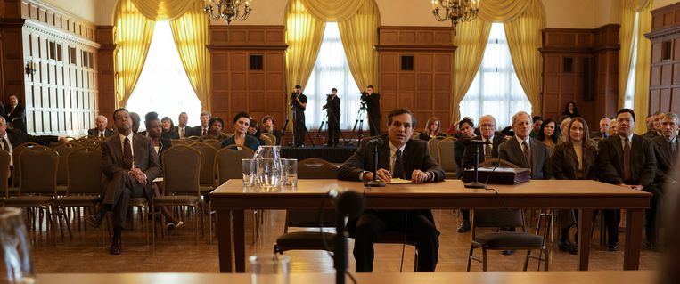 ‘Tijdens de rechtszaak viel ik van de ene verbazing in de andere. Hoe was het mogelijk dat bedrijven jarenlang bewust op grote schaal mensen konden vergiftigen?’ (Foto: Mark Ruffalo als Robert Bilott in de film ‘Dark Waters’) Beeld Mary Cybulski / Focus Features,