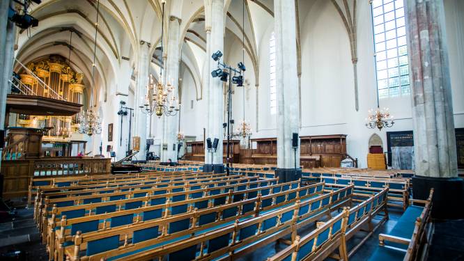 Minister Grapperhaus: kerken terug naar 30 mensen per dienst