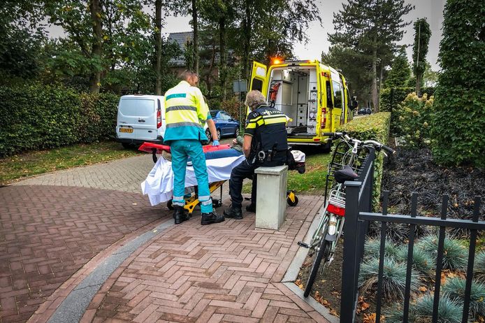 Een meisje op de fiets raakte gewond na een ongeluk in Nuenen.
