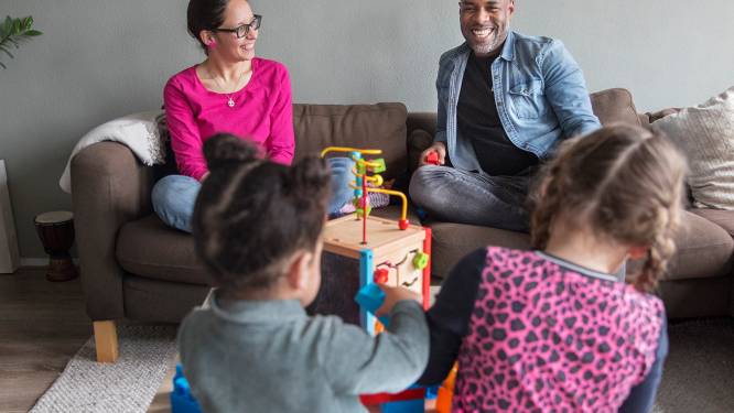 Jurgen (43) is eerste alleenstaande vader met draagmoederkind: ‘Kreeg hoop verwijten’