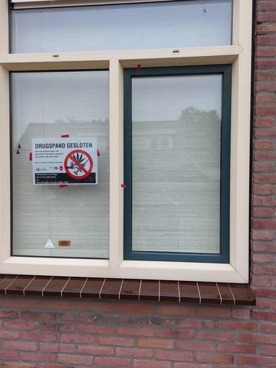 Burgemeester sluit woning in Made na vondst drugs en pillen