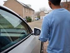 Autospiegels blijven geliefd bij dieven: politie in actie na melding in Waalwijk