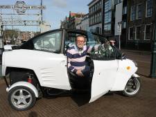 Han (76) mag na herseninfarct niet meer autorijden, maar dat maakt voor dit ding niet uit: ‘Mag zelfs op de stoep’