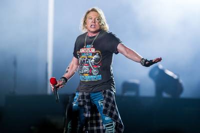 Guns N’ Roses-frontman Axl Rose ontkent aantijgingen van seksueel misbruik