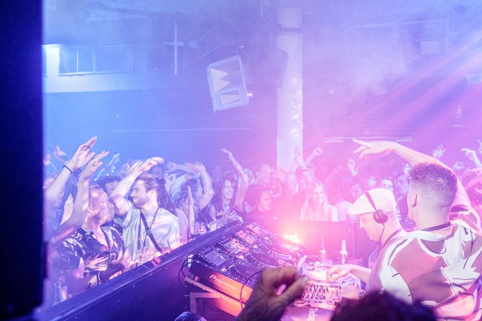 Shelter in de top 100 beste nachtclubs ter wereld | Amsterdam 