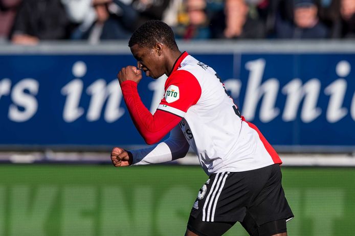 Tyrell Malacia na zijn goal tegen Cambuur.