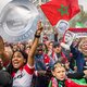 Ook Kamerleden doken in de fontein om de titel van Feyenoord te vieren
