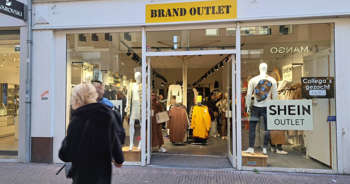 Goedkope winkels kleding clearance