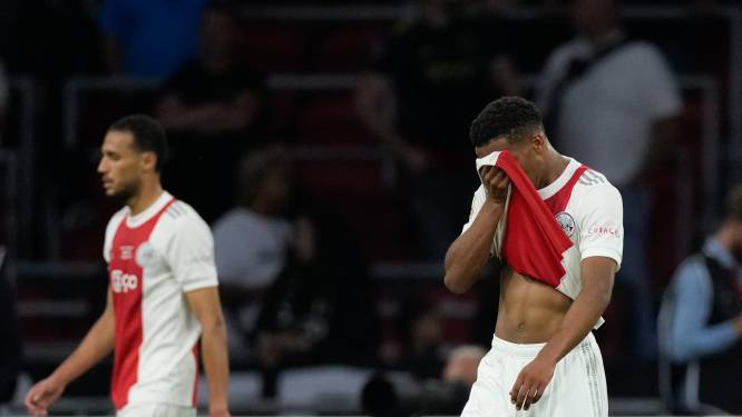 Pijnlijke cijfers: Ajax slikt tegen PSV grootste thuisnederlaag in Johan Cruijff Arena