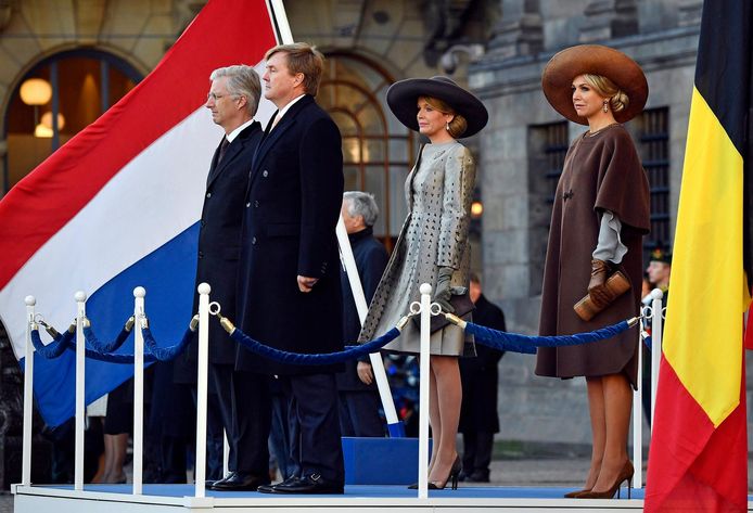 Archieffoto van het Nederlandse en Belgische koningspaar.