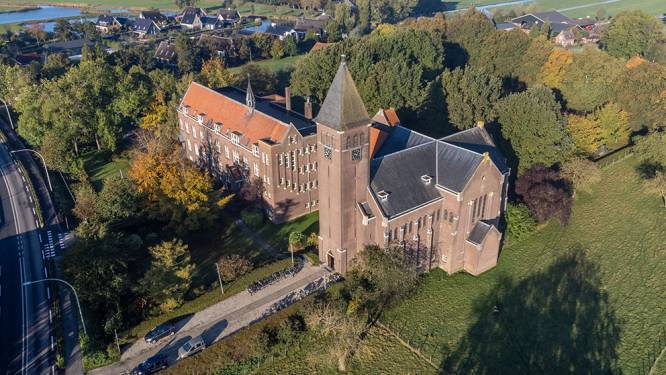 Warm onthaal in dorp voor gevluchte kinderen, maar buurt maakt zich ook zorgen: ‘Waarom zoveel?’  