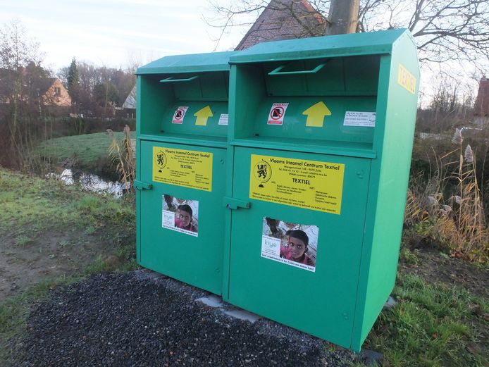 Textielcontainers verdwijnen op openbaar domein in Bredene | Bredene ...