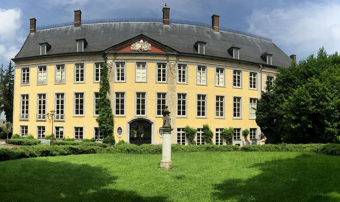 Het Abtenhuis ligt in het Abdijpark.