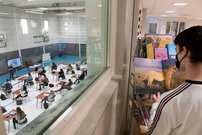 Pantarijn tovert gymzaal om tot mega-leslokaal