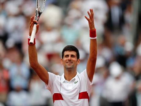 Djokovic ontdoet zich van Braziliaan in eerste ronde