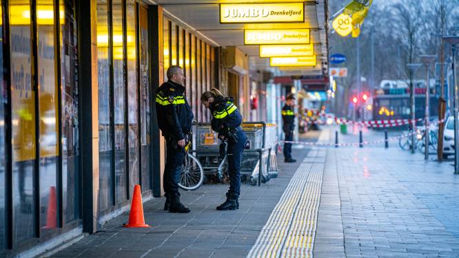 Tweede verdachte (15) opgepakt voor steekpartij en overval op supermarkt in Lombardijen 