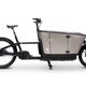 Een bakfiets zo supersonisch dat-ie de (tweede) auto zou kunnen vervangen. Blik probeerde ’m uit