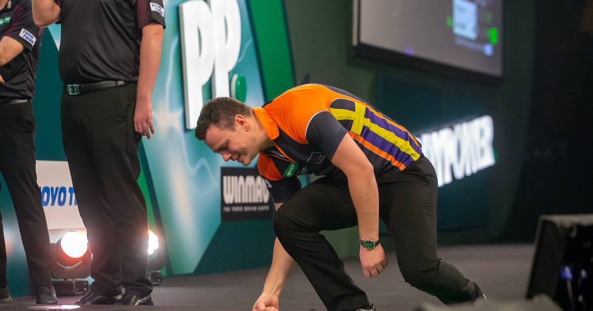 Nederlandse Zweed Jeffrey de Graaf buigt op WK darts voor voormalig