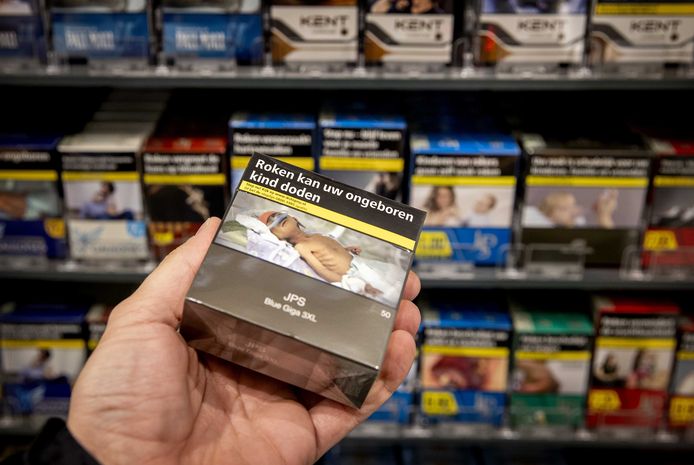 Vanaf 2024 mogen supermarkten geen tabak meer verkopen.